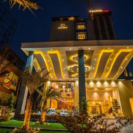 Ratnamouli Palace，位于古瓦哈提的酒店
