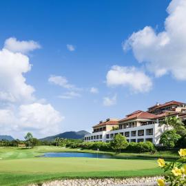 The Ritz-Carlton Okinawa，位于名户的酒店
