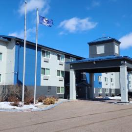 Comfort Inn & Suites Shakopee Downtown Area，位于沙科皮的酒店