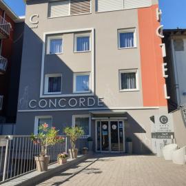 Hotel Concorde Fiera，位于萨龙诺的酒店