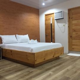 M LILOAN PENSION HOUSE，位于Catarman的酒店