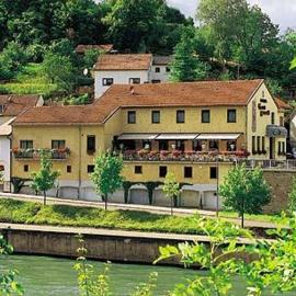 Hotel Haus Schons，位于梅特拉赫的酒店