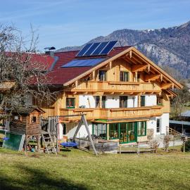Haus am Wald，位于施特罗布尔的酒店