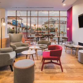 Vienna House Easy by Wyndham Pilsen，位于比尔森的酒店