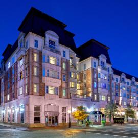 Hotel Commonwealth，位于波士顿的酒店
