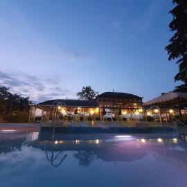 Hotel Villa Beccaris，位于蒙福特达尔巴的酒店