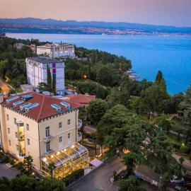 Hotel Villa Eugenia，位于洛夫兰的酒店