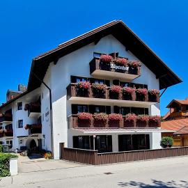 Hotel Alpenhof，位于巴特特尔茨的酒店
