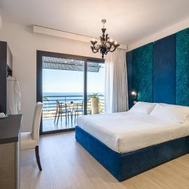 Taormina Palace Hotel，位于陶尔米纳的酒店