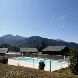Appartement A proximité d'Ax les thermes，位于Ignaux的酒店