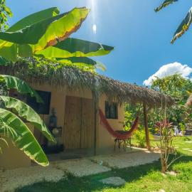 Casita Chinola - Playa El Encuentro，位于Bombita的酒店
