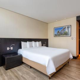Hotel Park Tower Savassi by Nacional Inn，位于贝洛奥里藏特的酒店