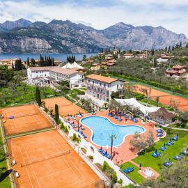 Club Hotel Olivi - Tennis Center，位于马尔切西内的酒店