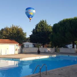 Camping du Nizour，位于Sireuil的酒店