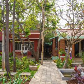 Rahees Bi Roambay - Backpacker Hostel，位于迈索尔的酒店