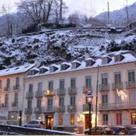 Hôtel Ardiden,位于吕兹-圣索沃尔的酒店