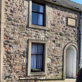 Boston House- Historic house situated in beautiful market town，位于Duns的酒店