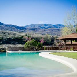 Hotel Valle del Jerte，位于赫尔特的酒店