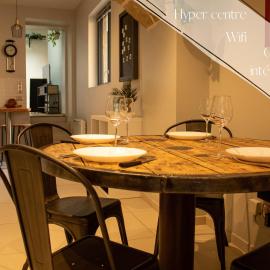 Le Triplex - 4 pers - Wifi - Centre ville，位于芒德的酒店