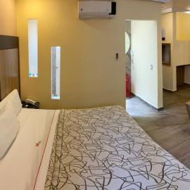 HOTEL M ELITE ROJO，位于墨西哥城的酒店