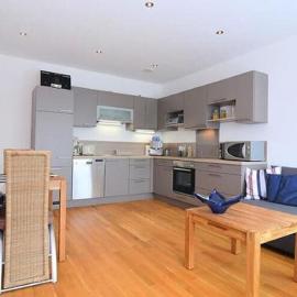 Ferienwohnung "Ausblick"，位于Rötz的酒店