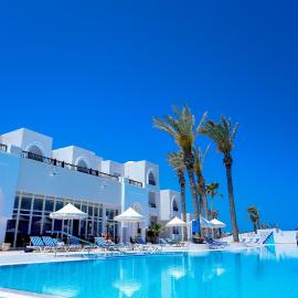 Al Jazira Beach & Spa- All Inclusive - Families and Couples Only，位于乌姆苏克的酒店
