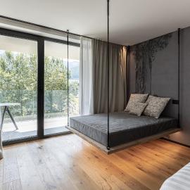 Alpuris - Your Boutique Suite - Hotel B&B，位于卡瓦莱塞的酒店