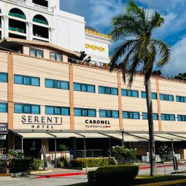 Serenti Hotel Saipan，位于加拉班的酒店