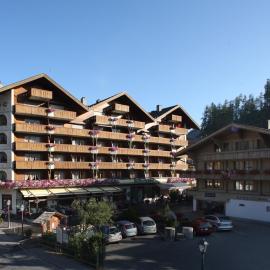 Bernerhof Swiss Quality Hotel Gstaad，位于格施塔德的酒店