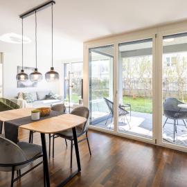 STAYY Green Oasis Premium Apartment - Garden Terrace free parking 20' to Zurich