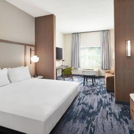 Fairfield Inn & Suites Tampa Riverview，位于里弗维尤的酒店