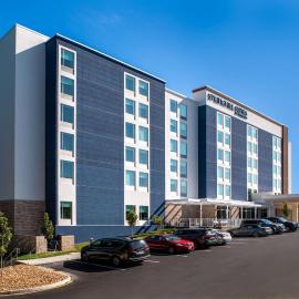 SpringHill Suites by Marriott Chester,位于切斯特的酒店