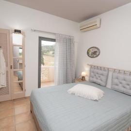 Tsaner Apartment and Rooms，位于马塔拉的酒店