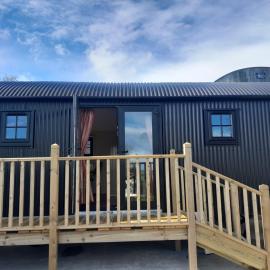 Rathgillen Cabin，位于Nobber的酒店