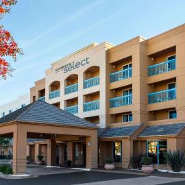 Sonesta Select Pleasant Hill,位于普莱森特希尔的酒店