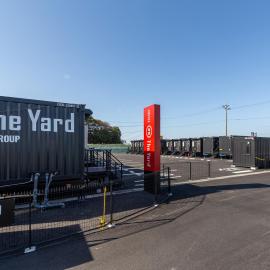 HOTEL R9 The Yard Koge，位于中津的酒店
