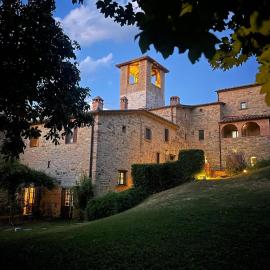 Life Hotels Abbazia San Faustino Resort，位于皮耶特拉伦加的酒店