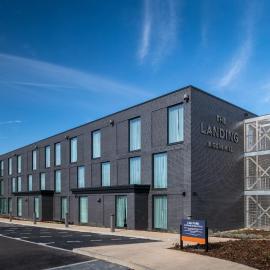 The Landing Hotel，位于韦斯特勒姆的酒店