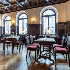 Hotel Mauritius - Im Herzen von Crimmitschau - Frühstück buchbar - Fahrradbox，位于克里米乔的酒店