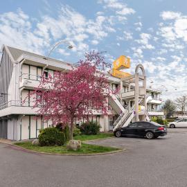 Premiere Classe Rouen Sud - Parc Des Expositions，位于圣艾蒂安迪鲁夫赖的酒店