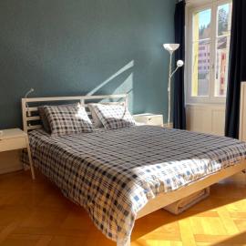 Le Locle : bel appartement chaleureux，位于乐罗西的酒店