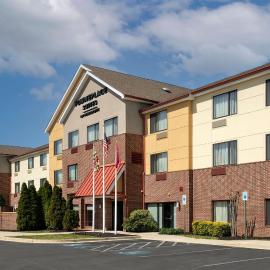 TownePlace Suites by Marriott Lexington Park Patuxent River Naval Air Station，位于列克星敦帕克的酒店