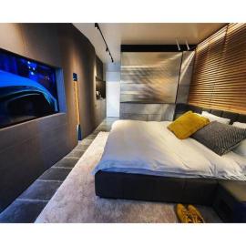 Luxury studio on Tlv w balcony on the sea
