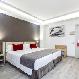 Sweet Hotel Renasa,位于瓦伦西亚的酒店