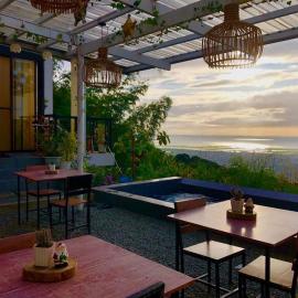 Dicimulacion Staycation House，位于Angono的酒店