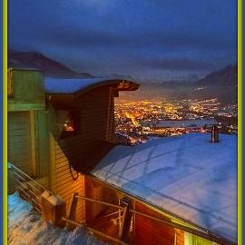 Atmosfera e vista mozzafiato Chalets，位于奥斯塔的酒店
