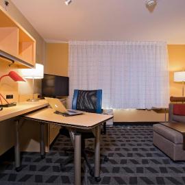 TownePlace Suites by Marriott Dodge City，位于道奇城的酒店