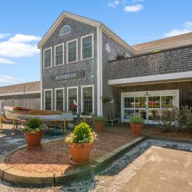 Nantucket Inn，位于楠塔基特的酒店