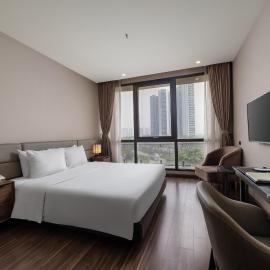 Western Skyline Hotel