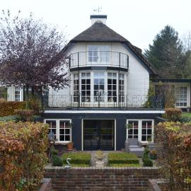 Veld en Bosch，位于雷斯登的酒店